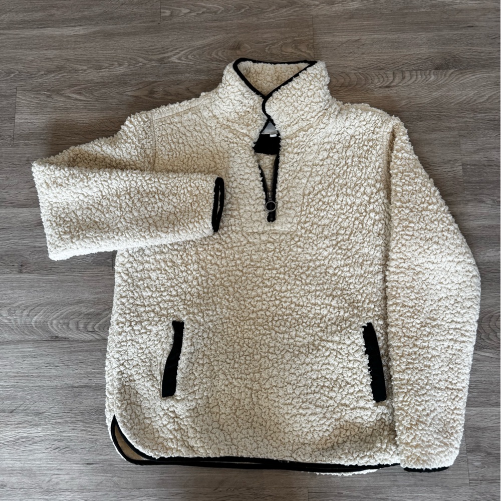 Thread & Supply Fleece Pullover Size Medium